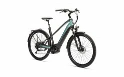 VTC électrique Sunn Urb Sleek Trapèze Vert/Noir 400Wh - 2022 7 VTC électrique Sunn Urb Sleek Trapèze Vert/Noir 400Wh - 2022 -Vélos Electriques Soldes Boutique vtc electrique sunn urb sleek trapeze vertnoir 400wh 2022 2