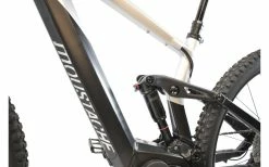 Moustache Bikes VTT électrique MOUSTACHE Samedi 29 Trail 5 750Wh Blanc - 2023 -Vélos Electriques Soldes Boutique vtt electrique moustache samedi 29 trail 5 750wh blanc 2023 3